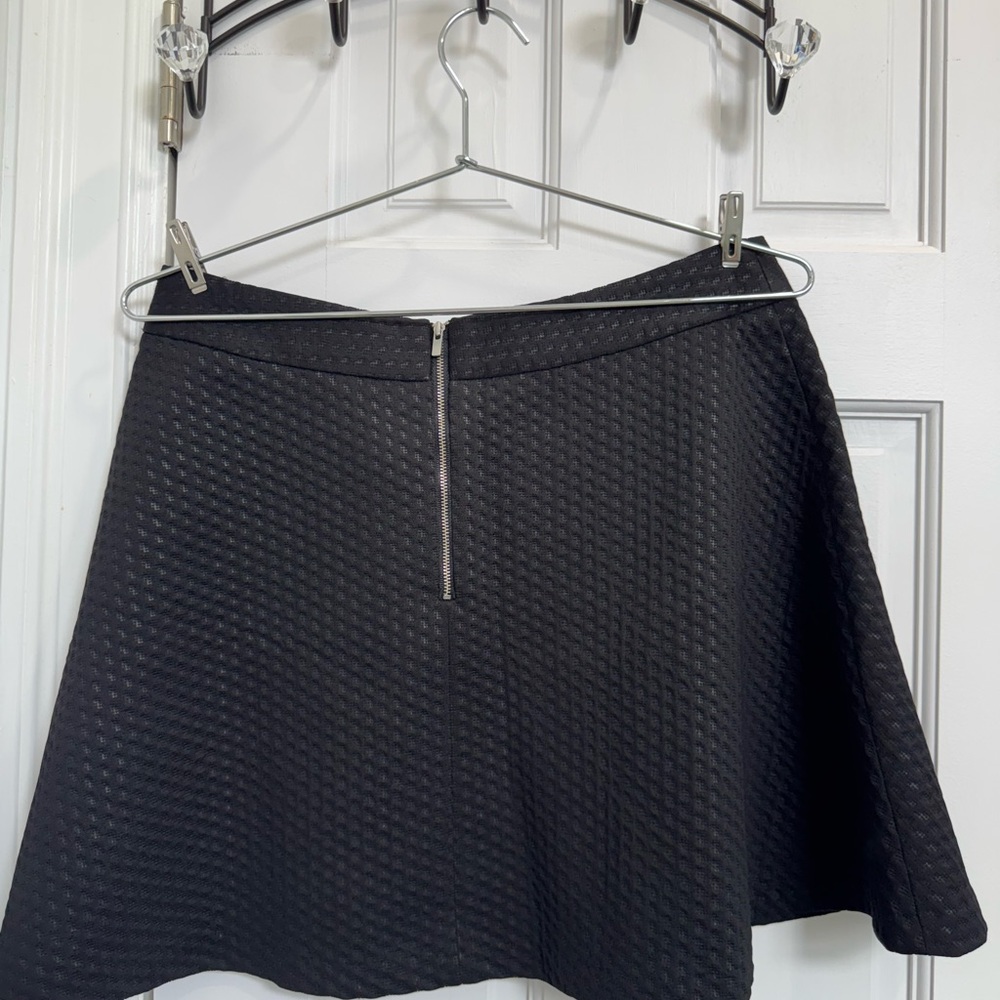 Banana Republic Elegant Black Textured Skirt
